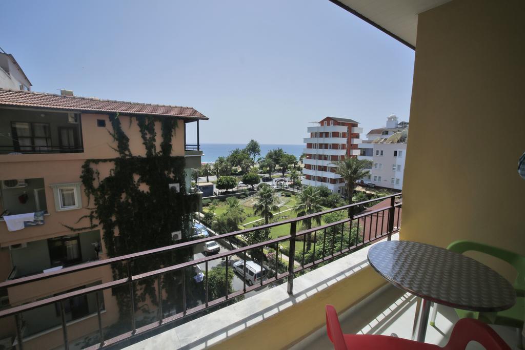Ustun Apart Pansiyon Alanya Zimmer foto